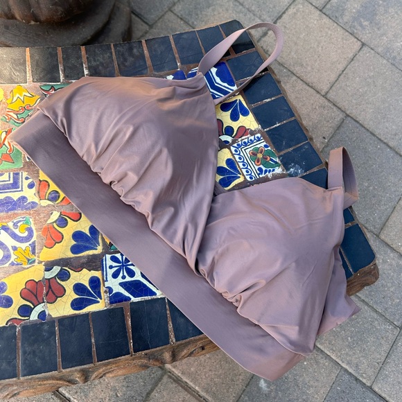 Torrid Seamless Bralette - Picture 2 of 6